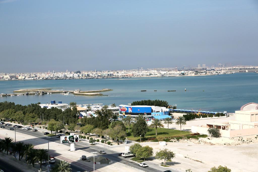 Mirador Hotel Manama Exterior foto